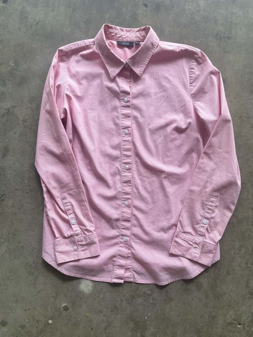 Apt. 9 Essentials Size M Pink Striped Button Down Shirt